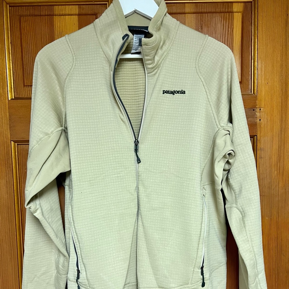 Patagonia Men’s R1 Full Zip